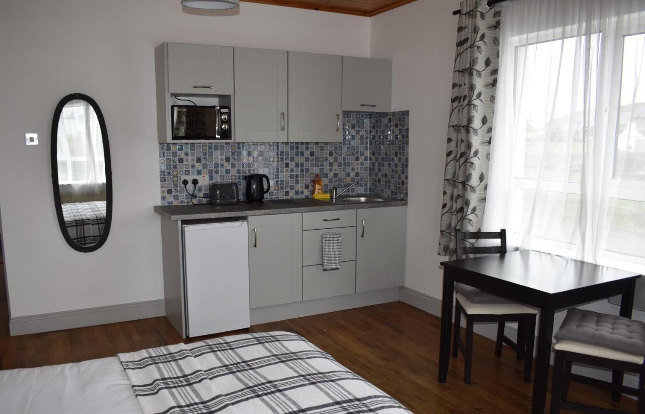 O'Connor'S Accommodation Doolin Exteriör bild